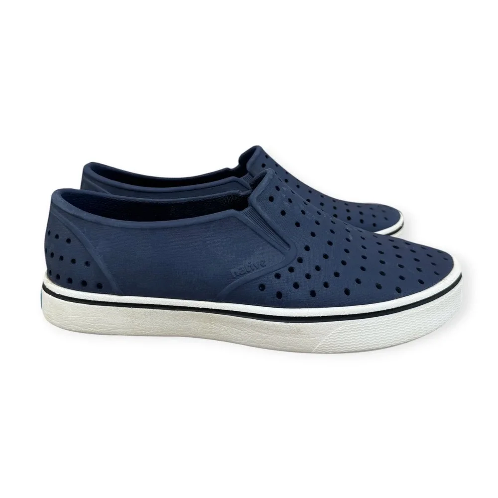 Native Miles Navy Blue Slip On Water Shoes/Sneakers Mens 6 Womens 8